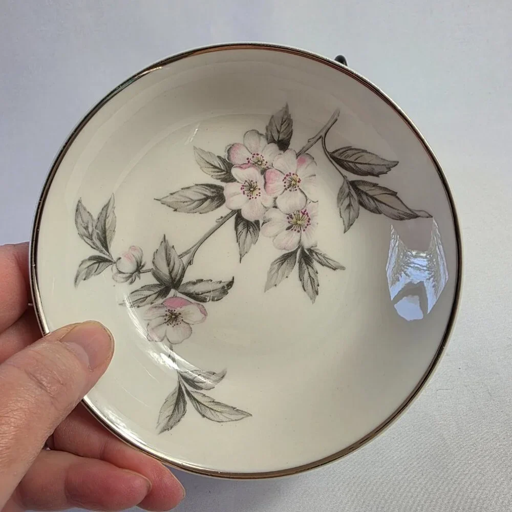 FOUR Manor House Spring Glory Fruit Bowls Pink & White Floral Gray Leaves